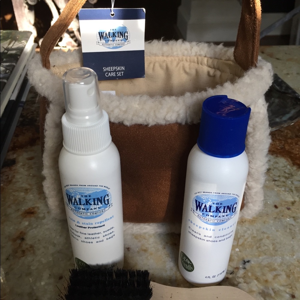 Walking Company Sheepskin Care Set NWT